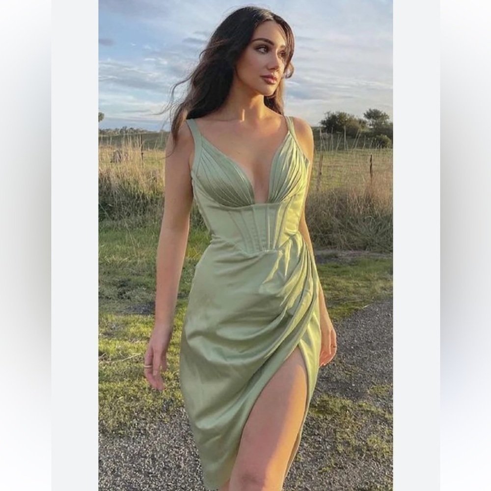 House of CB FAYE SATIN CORSET MIDI DRESS IN GREEN size Small